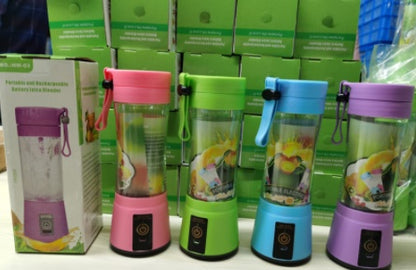 • Portable Blender – USB Rechargeable for Smoothies